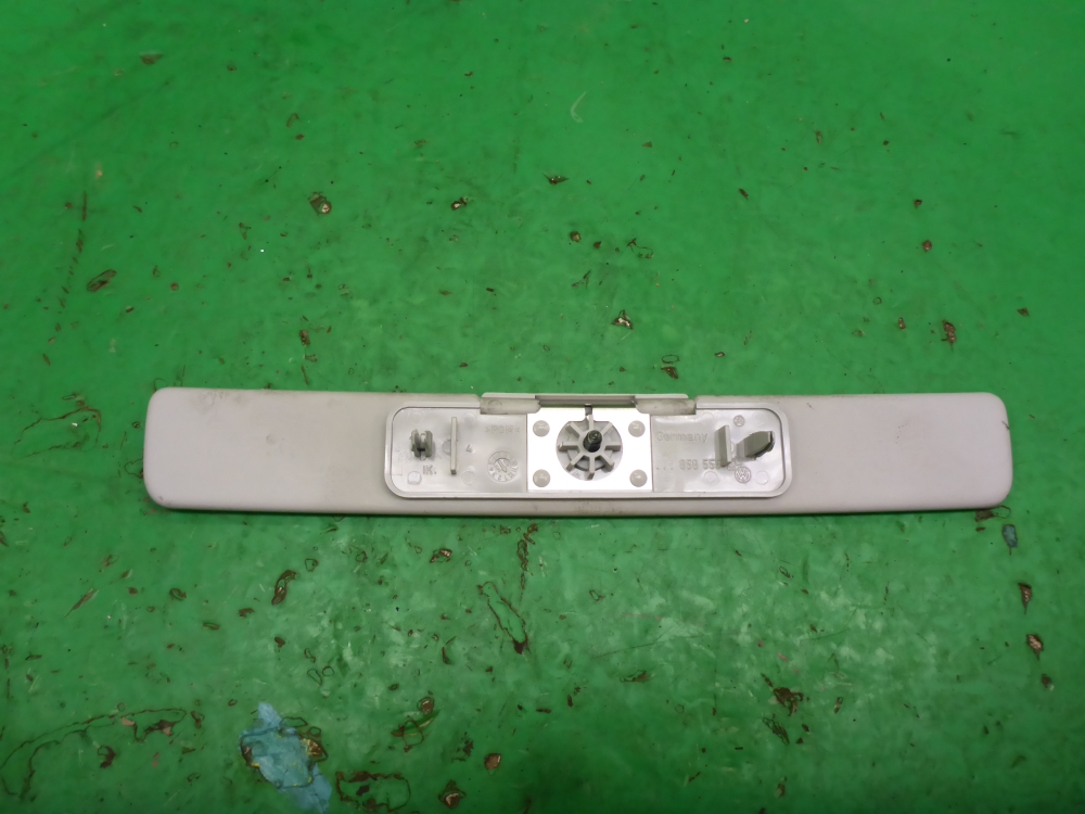 Козырек солнцезащитный