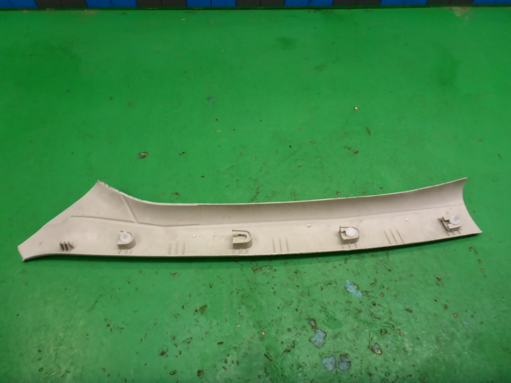 Обшивка стойки