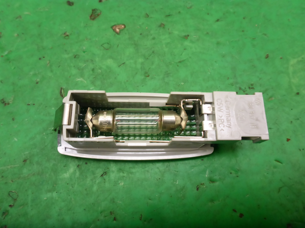 Плафон салонный