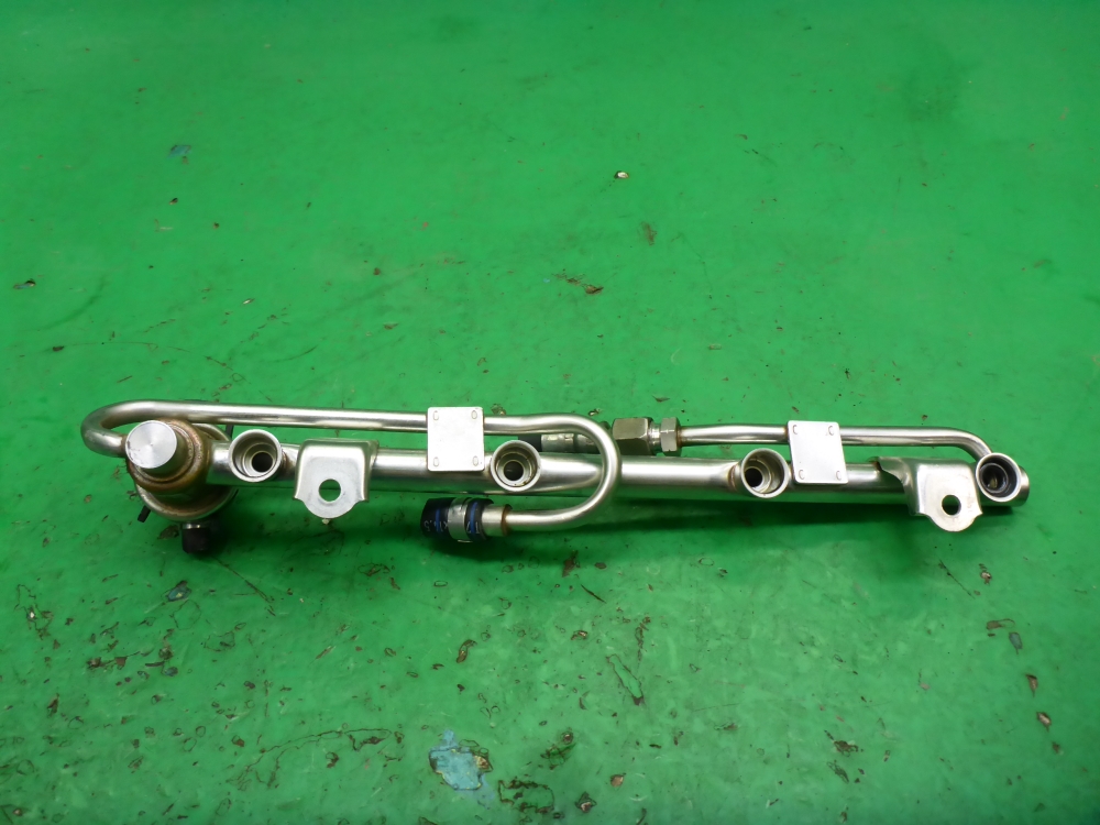 Рейка топливная (рампа)