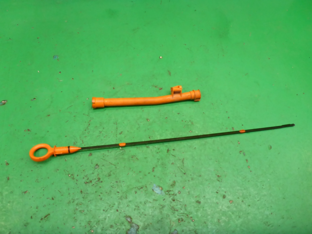 Щуп масляный двигателя