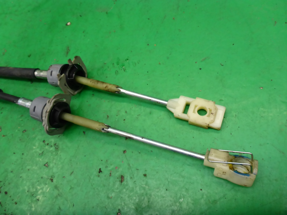 Трос КПП (выбора/переключения передач)