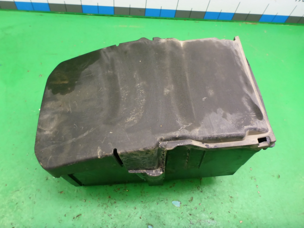 Крепление АКБ (корпус/подставка)