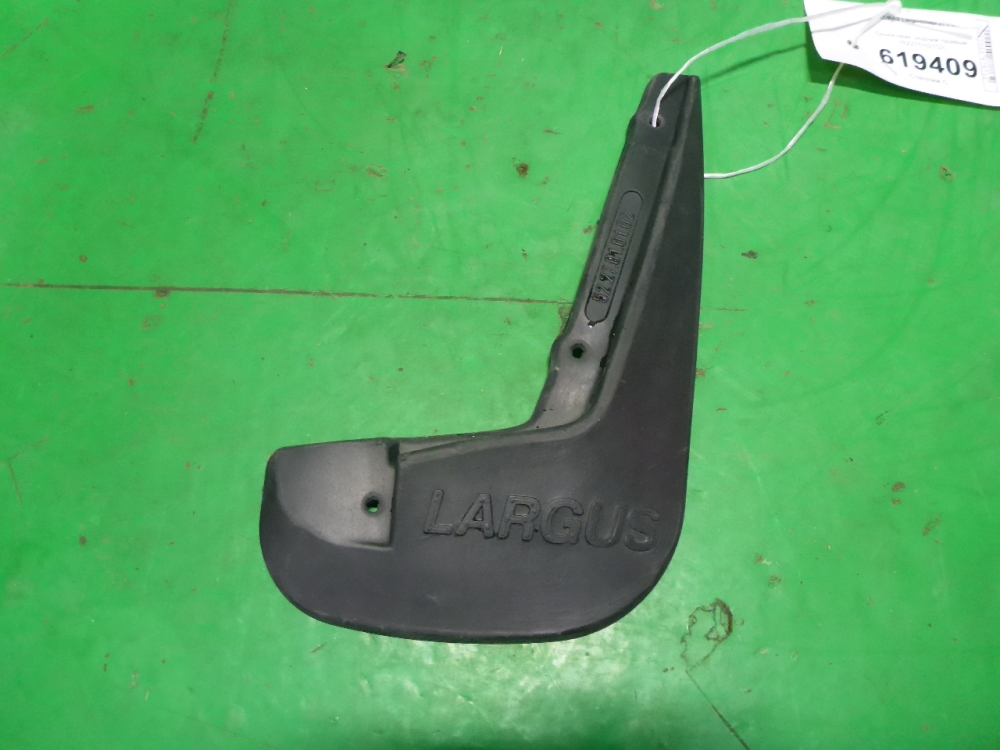 Брызговик задний правый