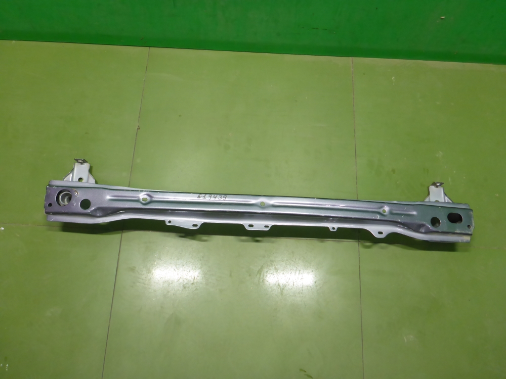 Усилитель заднего бампера