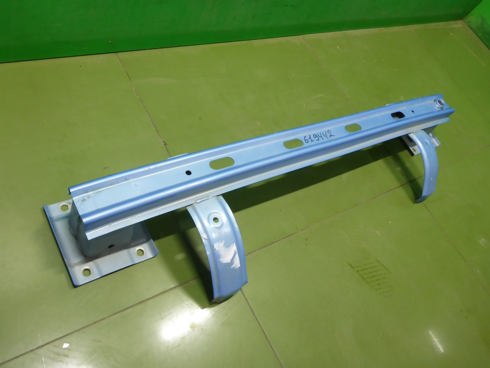 Усилитель заднего бампера