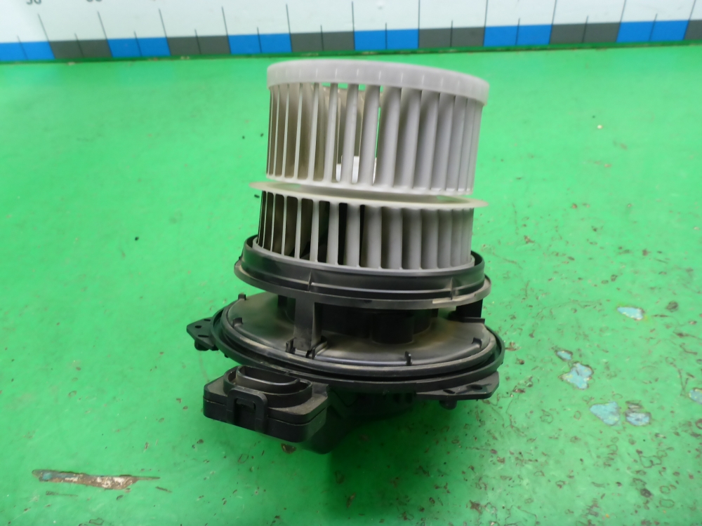 Моторчик печки