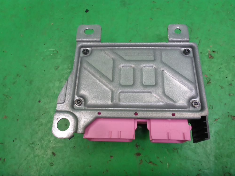 Блок управления подушек безопасности (AIR BAG)