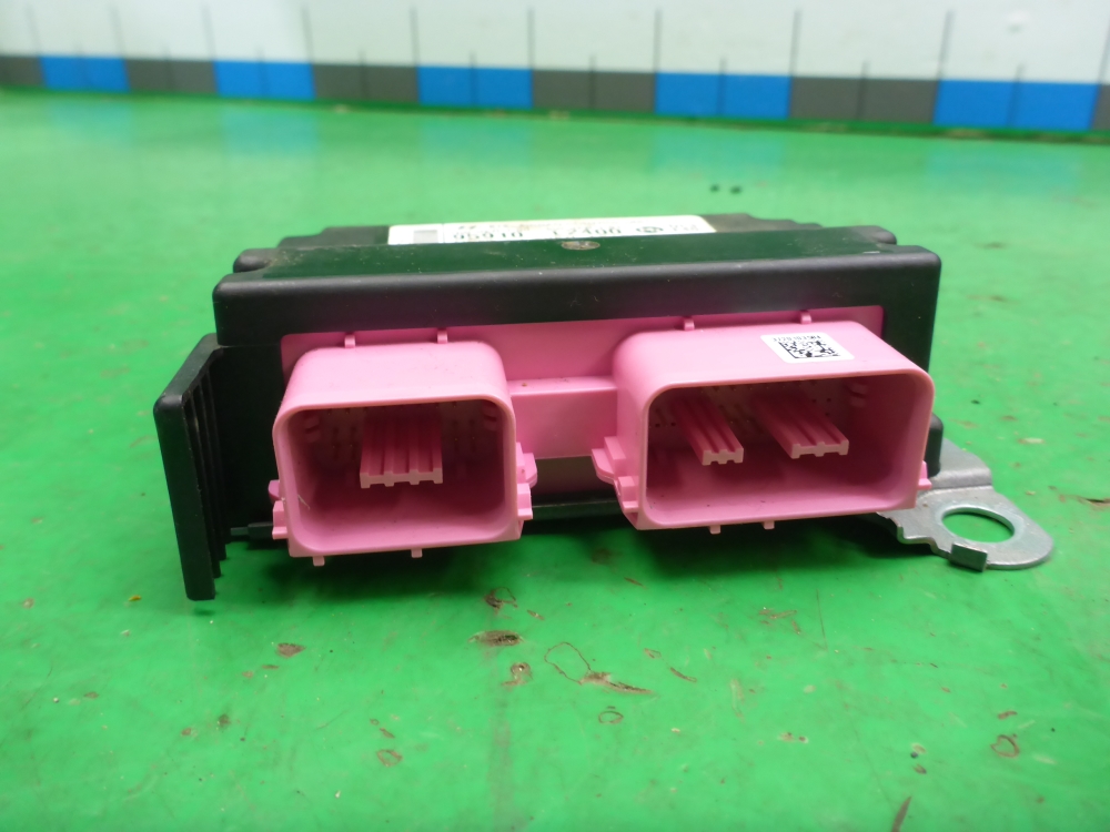 Блок управления подушек безопасности (AIR BAG)