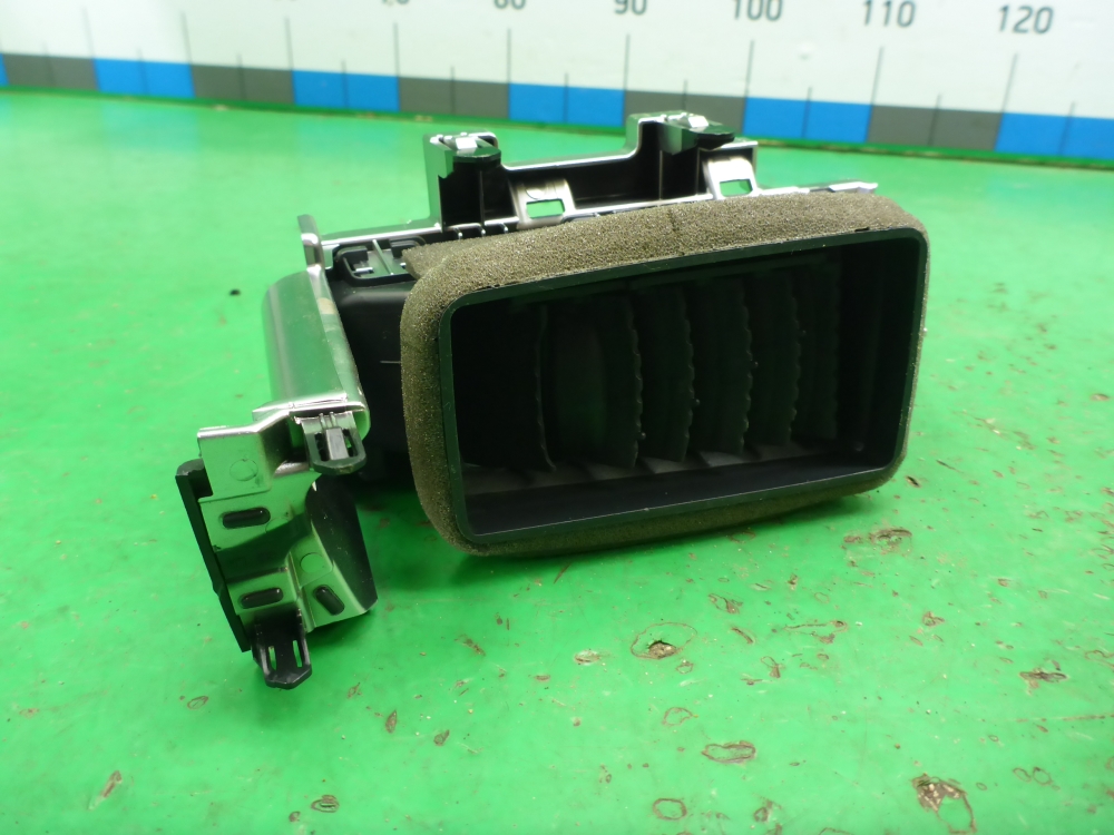 Дефлектор воздушный