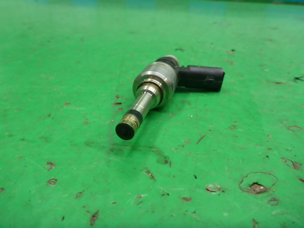 Форсунка инжекторная электрическая