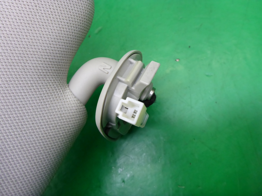 Козырек солнцезащитный