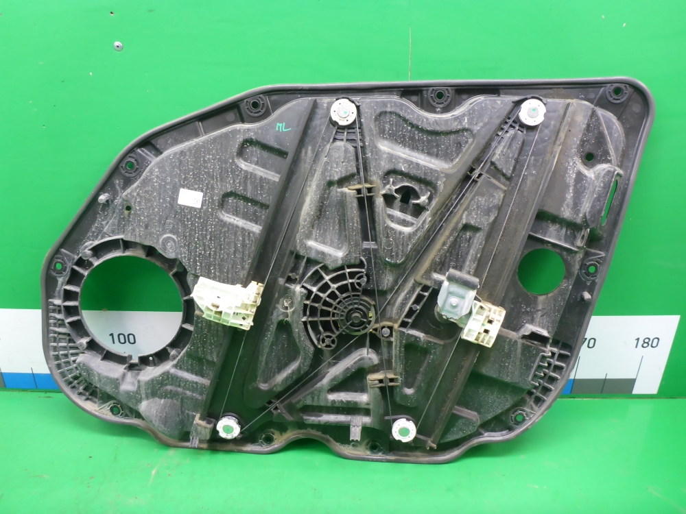 Стеклоподъемник электр. передний левый