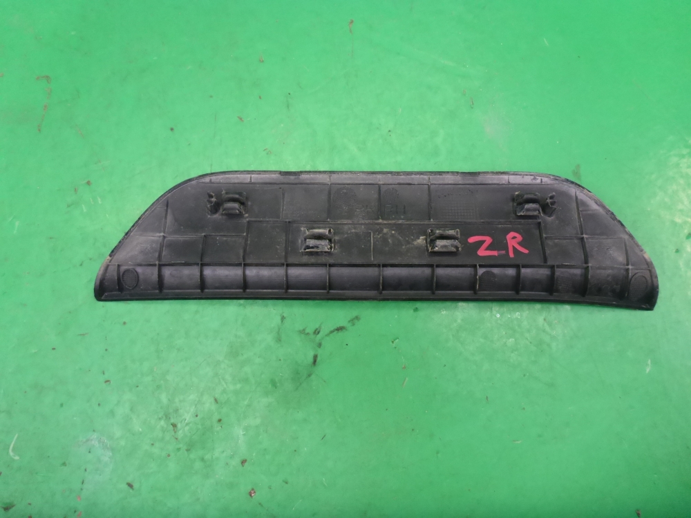 Накладка порога (внутренняя)