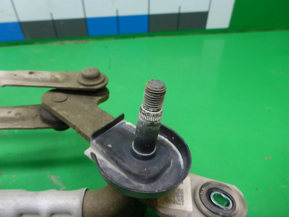 Трапеция стеклоочистителей