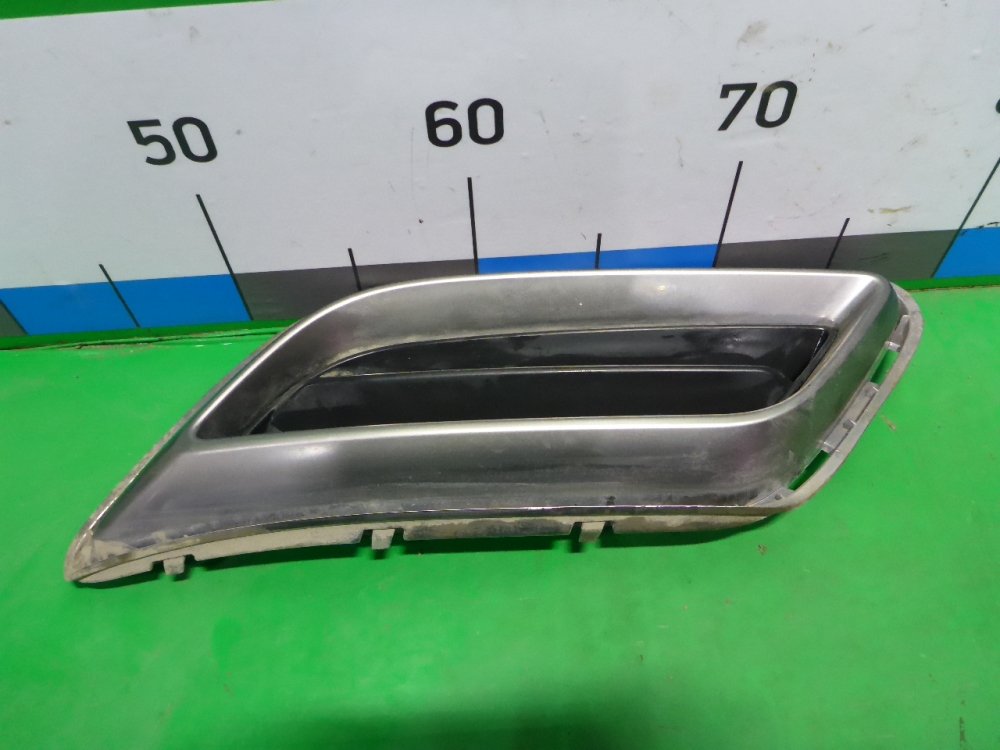 Накладка заднего бампера левая