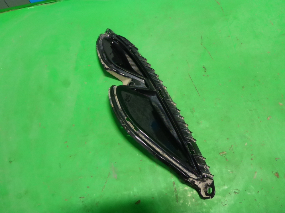 Накладка заднего бампера правая