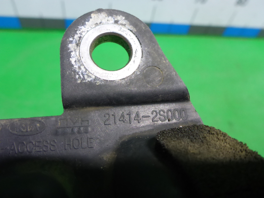 Крышка двигателя