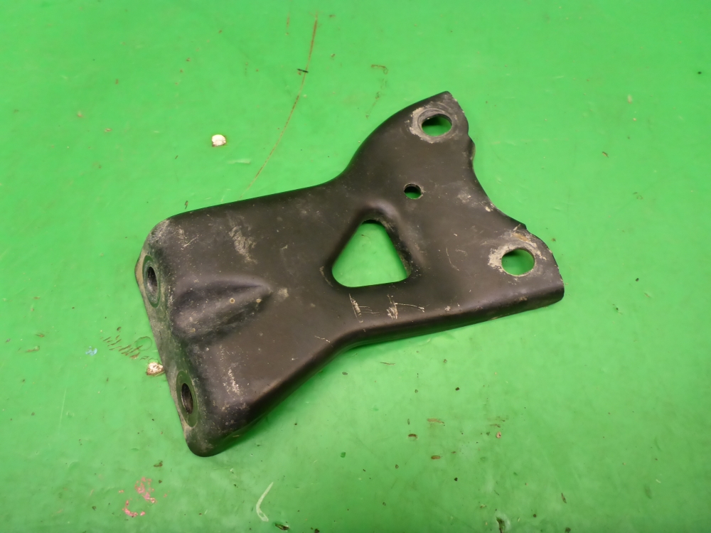 Кронштейн (сопут. товар)