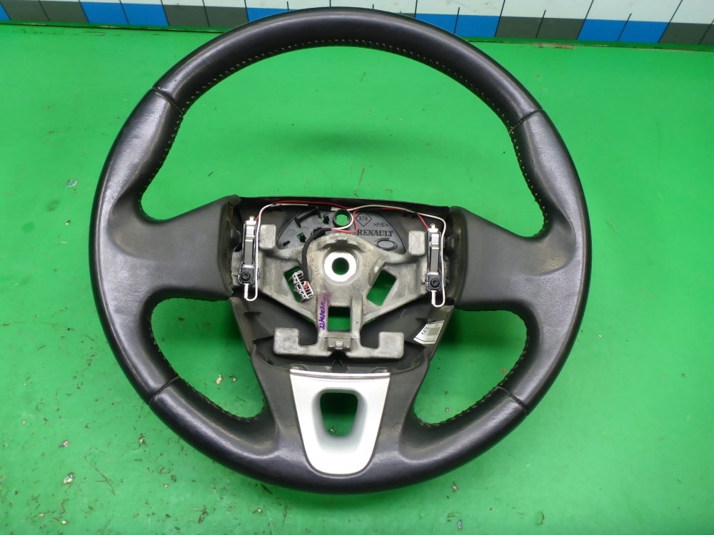 Рулевое колесо (руль)