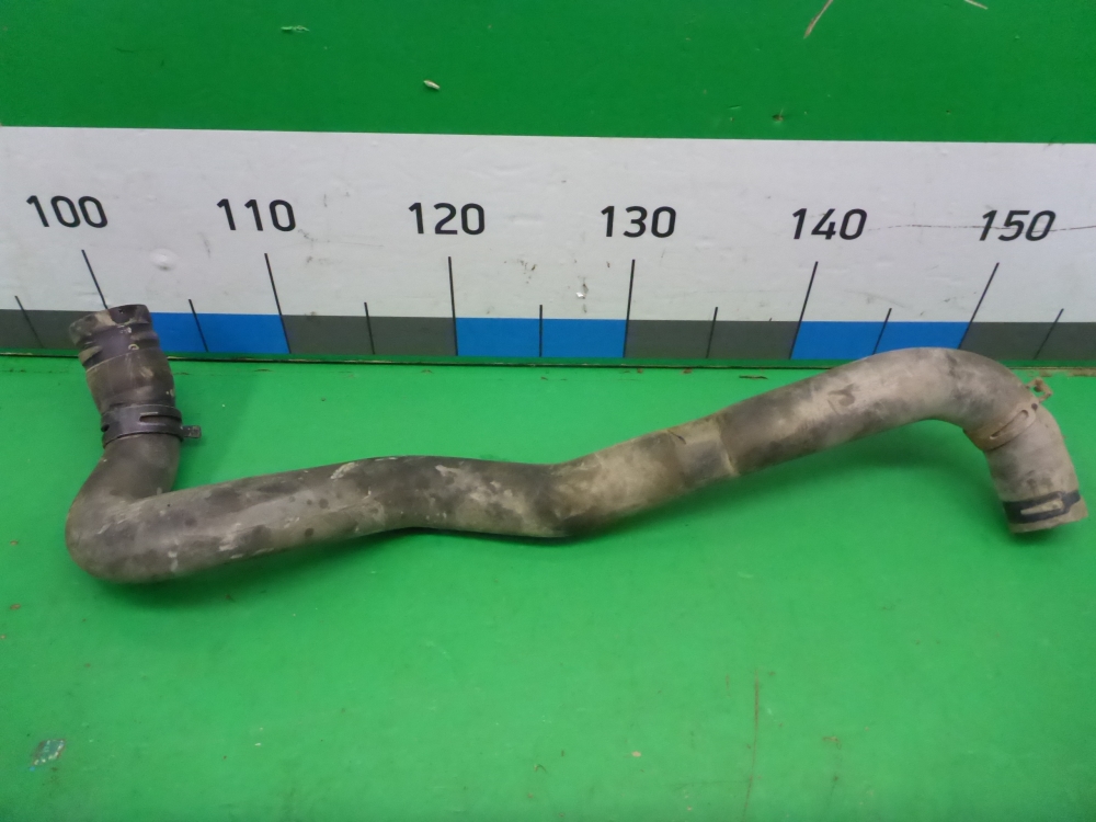 Шланг системы охлаждения