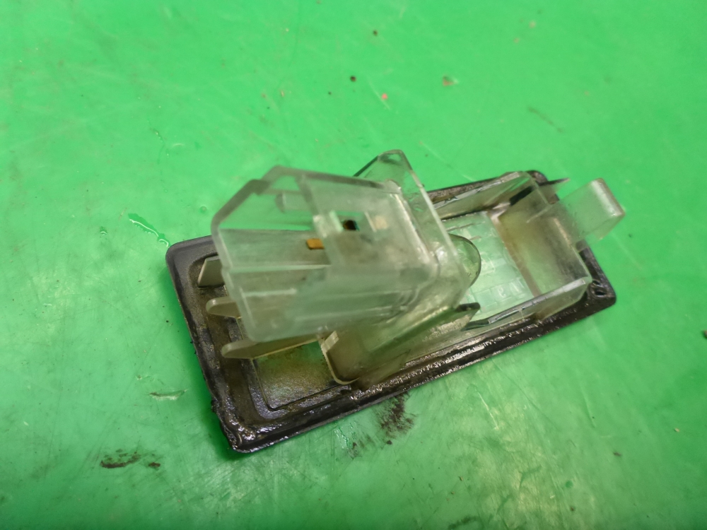 Фонарь подсветки номера