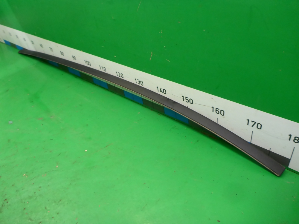 Молдинг крыши правый