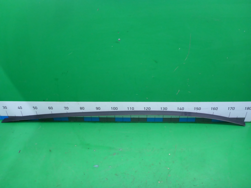 Молдинг крыши правый