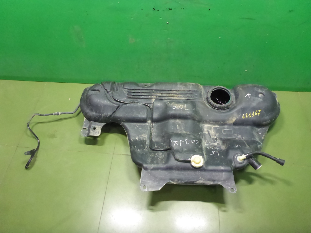 Бак топливный