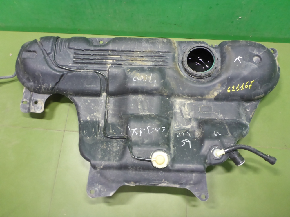 Бак топливный