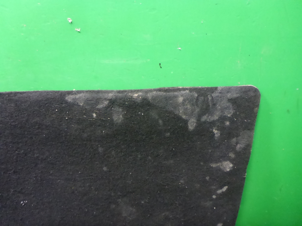 Пол багажника