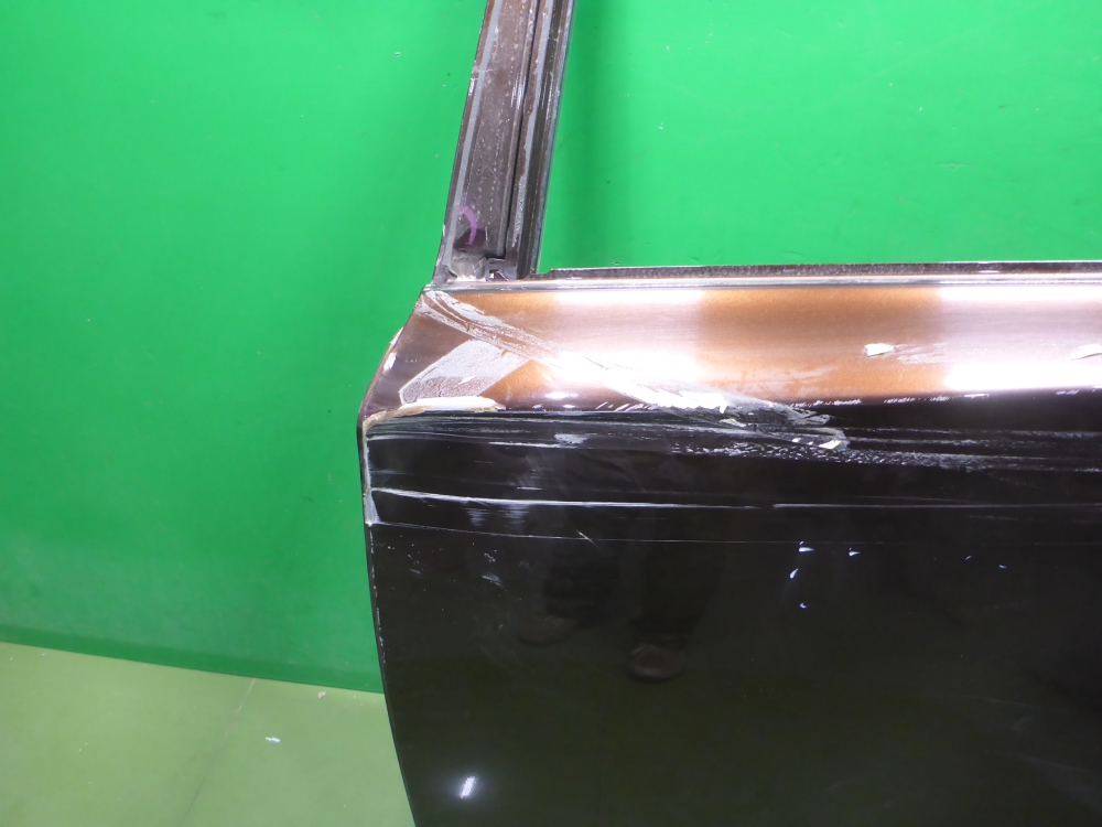 Дверь задняя левая