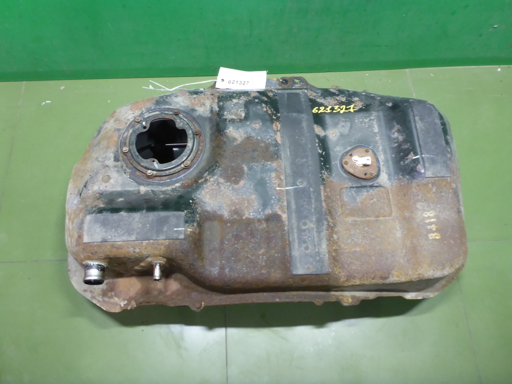 Бак топливный