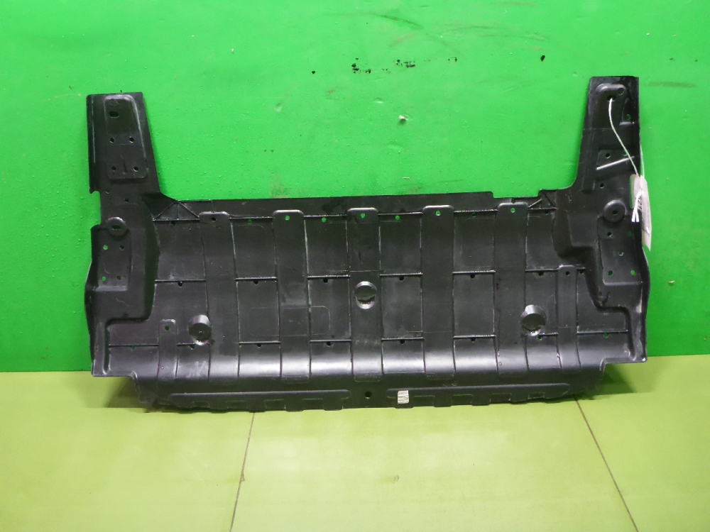 Пыльник двигателя