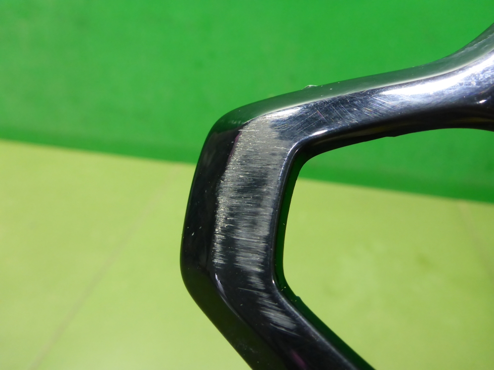 Рамка противотуманной фары левой