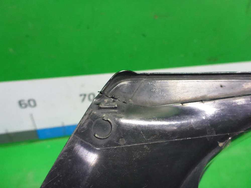 Планка под фонарь правая