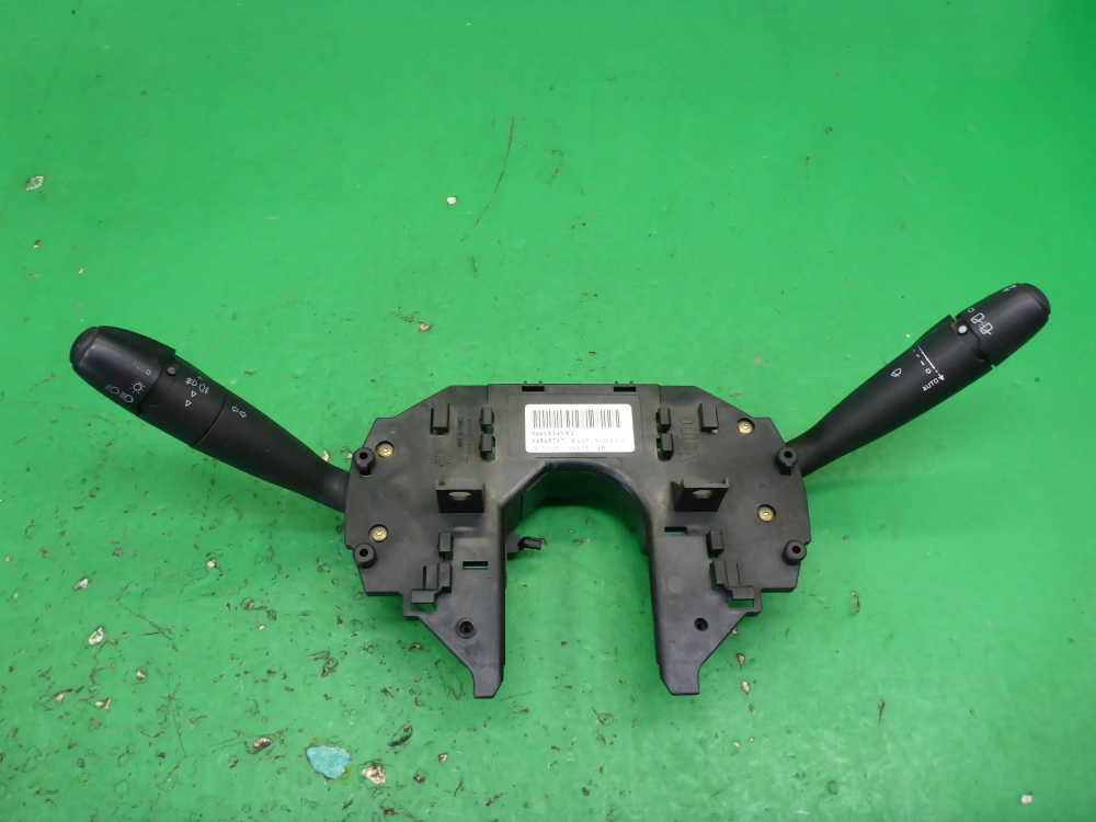 Переключатель подрулевой