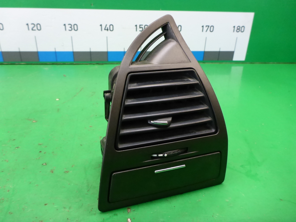 Дефлектор воздушный