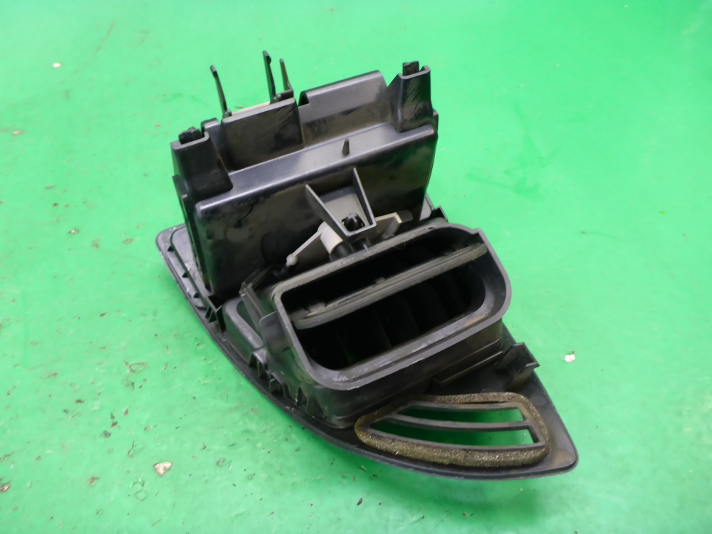 Дефлектор воздушный