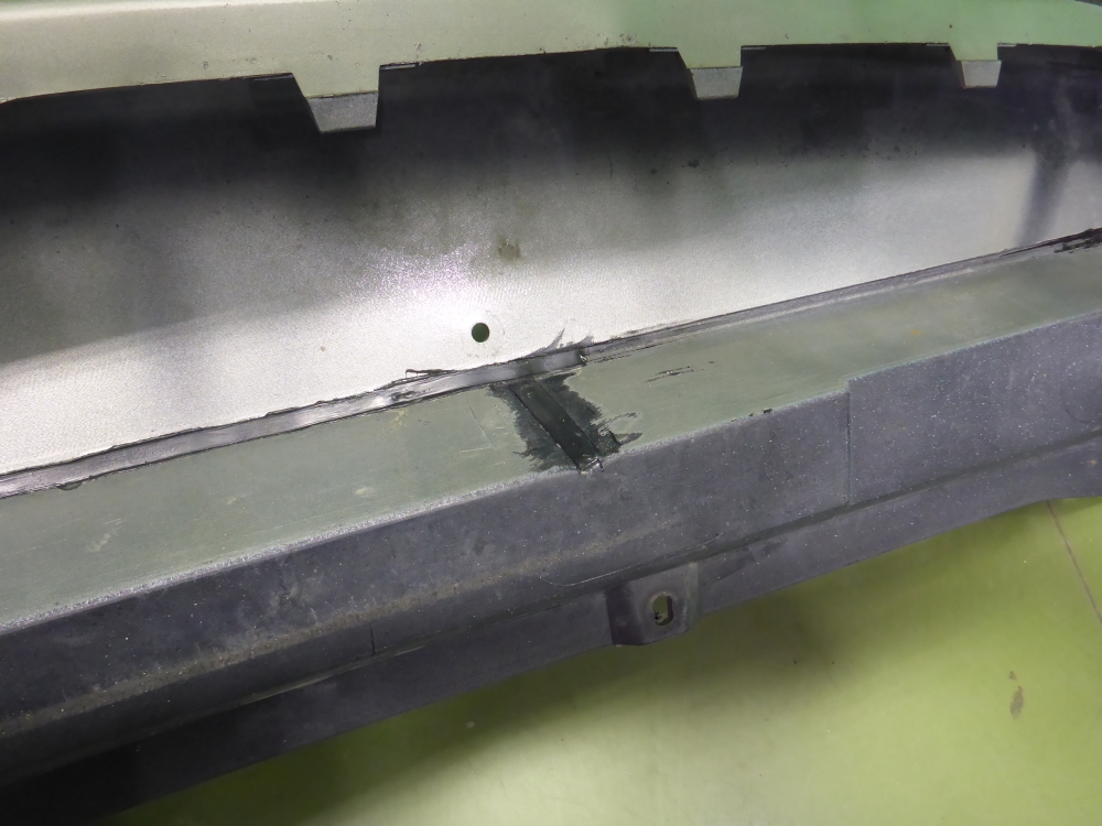 Бампер передний