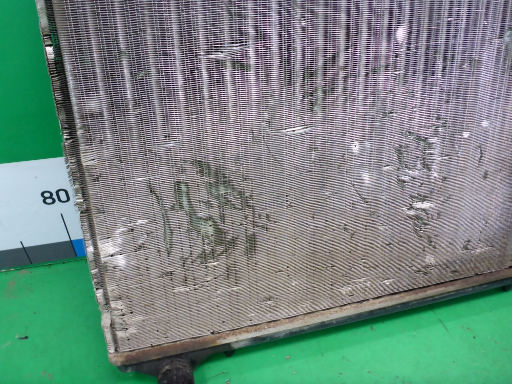 Радиатор охлаждения двигателя основной