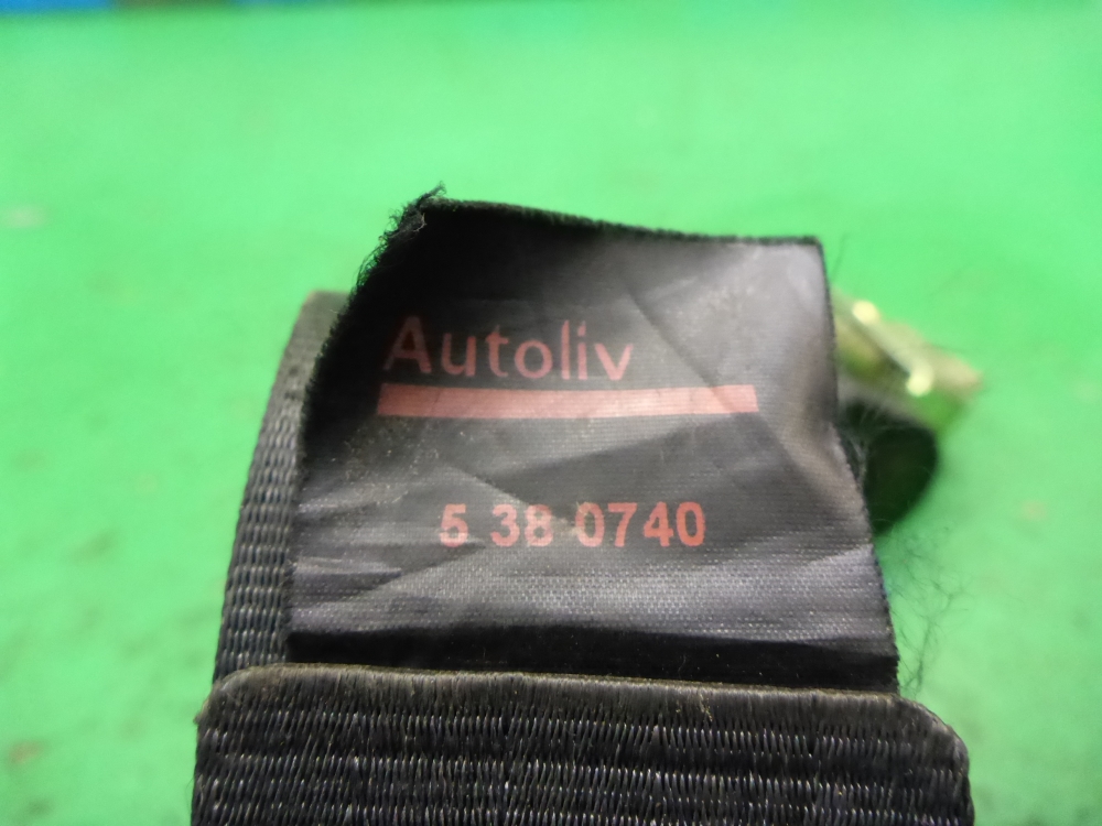 Ремень безопасности