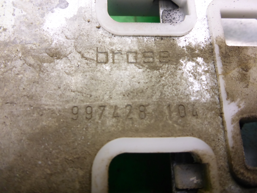 Стеклоподъемник электр. передний правый