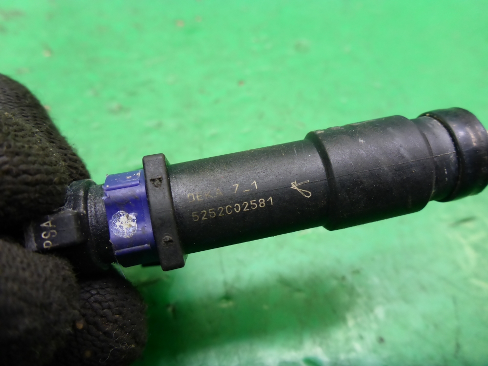 Форсунка инжекторная электрическая