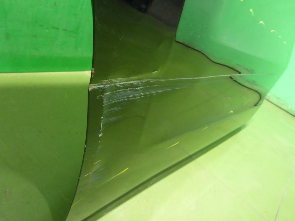 Дверь задняя правая