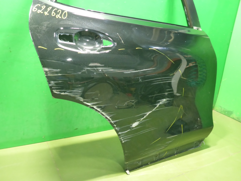 Дверь задняя правая