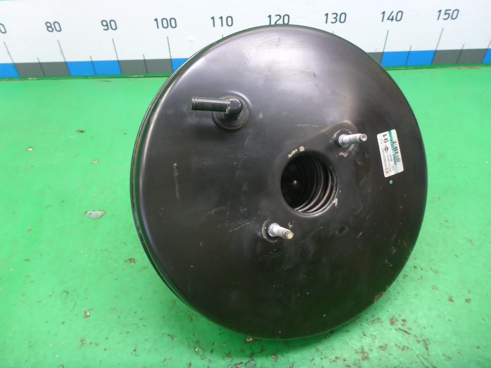 Усилитель тормозов вакуумный