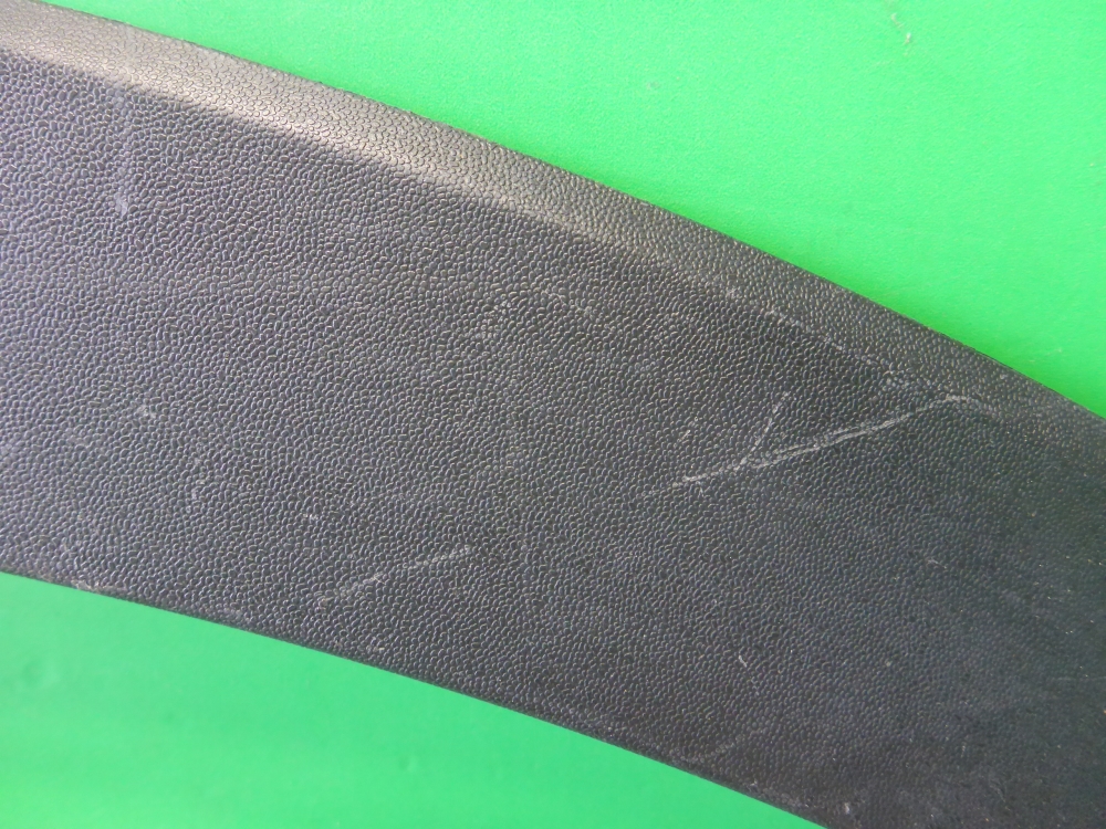 Накладка переднего крыла левого