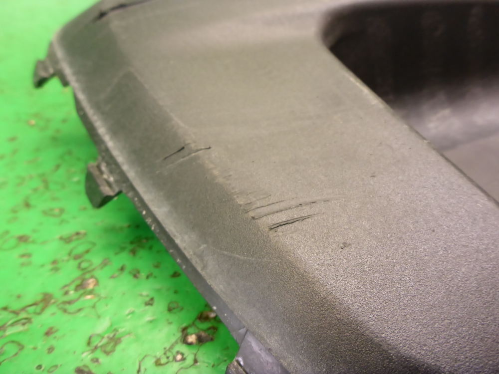 Решетка в бампер правая