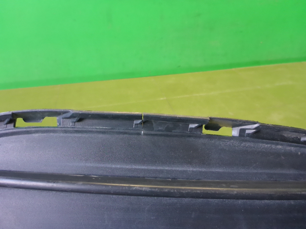 Решетка в бампер левая